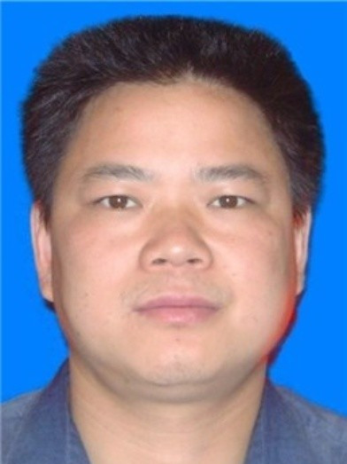 李奕江 李奕江