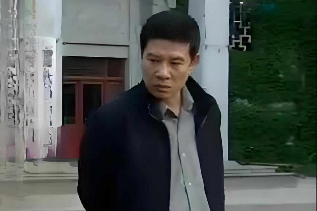 王大義(《半路兄弟》中由宗平飾演的書記) 王大義(《半路兄弟》中由宗平飾演的書記)