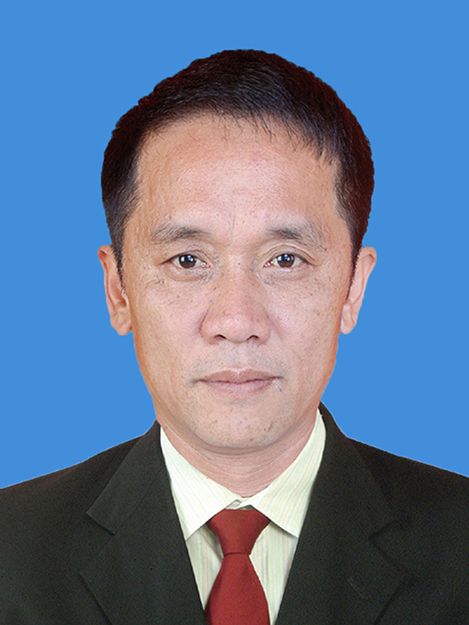 徐李成(江西省龍南市住房和城鄉建設局二級主任科員) 徐李成(江西省龍南市住房和城鄉建設局二級主任科員)