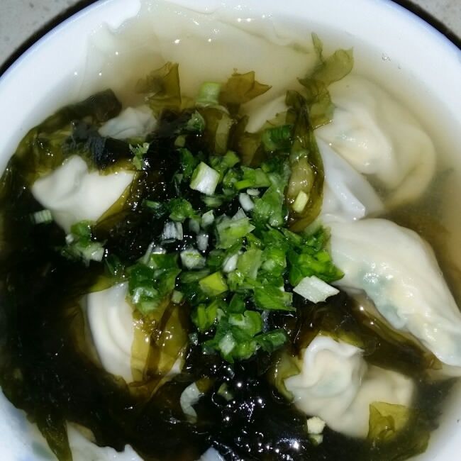 龍利魚餛飩 龍利魚餛飩