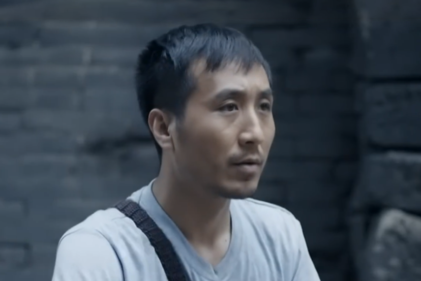 小秋(驚悚電影《貓臉老太太》中的角色) 小秋(驚悚電影《貓臉老太太》中的角色)