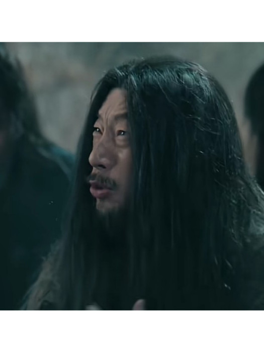 老族長(電視劇《逍遙》中的角色) 老族長(電視劇《逍遙》中的角色)