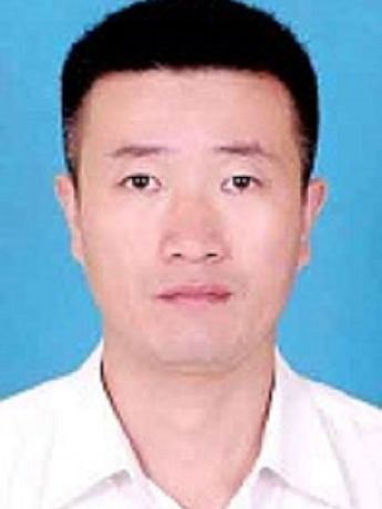 張雲峰(安徽省阜陽市潁泉區國有土地上房屋徵收與補償辦公室主任,同時掛職中市街道辦事處黨工委副書記) 張雲峰(安徽省阜陽市潁泉區國有土地上房屋徵收與補償辦公室主任,同時掛職中市街道辦事處黨工委副書記)
