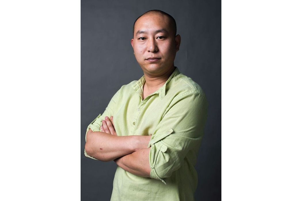 張剛(中國河北籍藝術家) 張剛(中國河北籍藝術家)