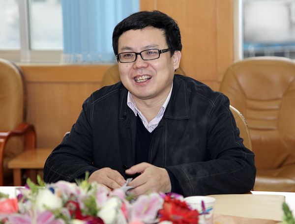 周應華(中央黨校八五級研究生培訓班畢業) 周應華(中央黨校八五級研究生培訓班畢業)