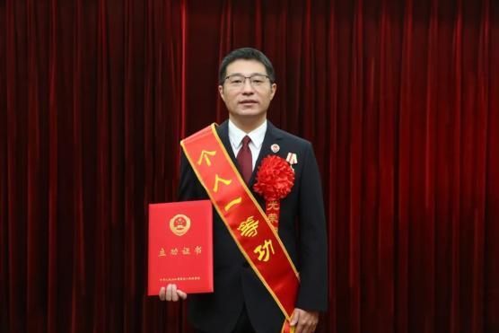 林毅(漳州市龍海區人民檢察院黨組成員、副檢察長) 林毅(漳州市龍海區人民檢察院黨組成員、副檢察長)