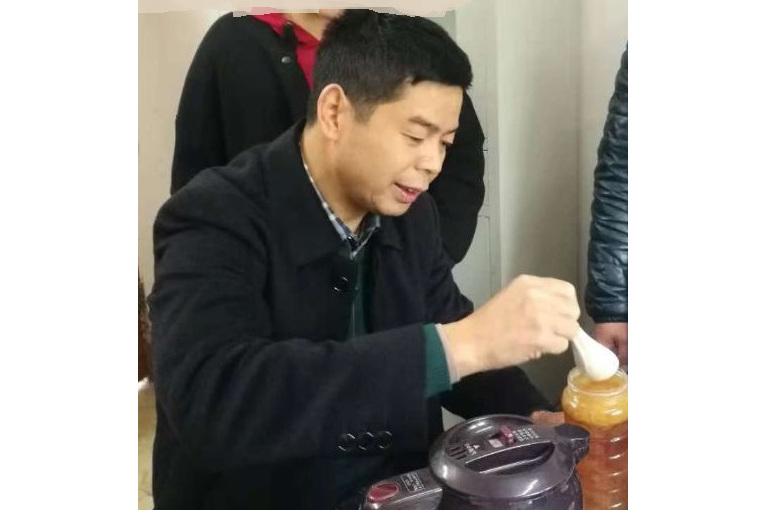 王順(成都蟲鑫生物科技有限公司董事長) 王順(成都蟲鑫生物科技有限公司董事長)