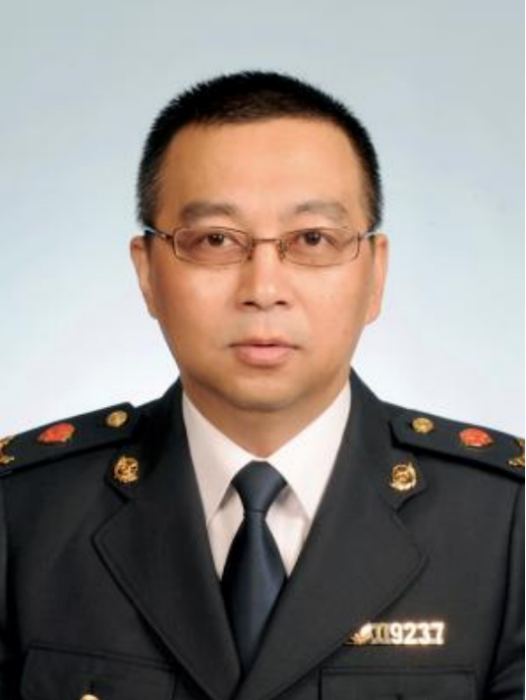 張侃(上海市虹口區市場監管局副局長) 張侃(上海市虹口區市場監管局副局長)