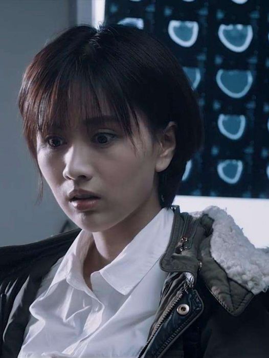 周舒桐 周舒桐