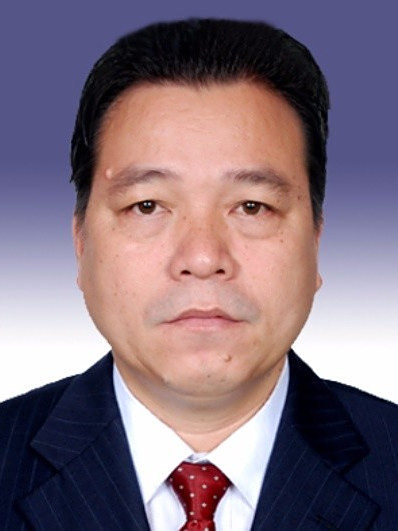 周進海(五指山市政府教育總督學) 周進海(五指山市政府教育總督學)