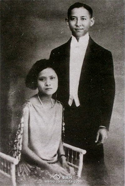詩納卡琳（左）與瑪希敦王子（右）