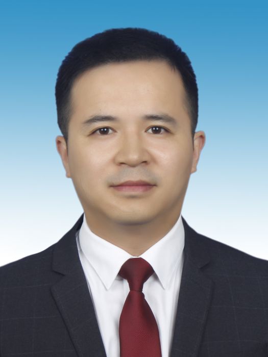 王豐(浙江省湖州市南潯區政務服務管理辦公室黨組成員、副主任) 王豐(浙江省湖州市南潯區政務服務管理辦公室黨組成員、副主任)