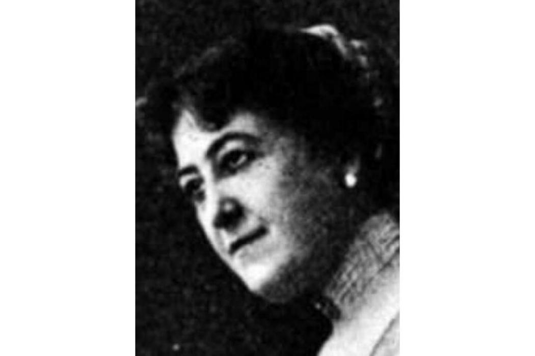 Helen Dunbar Helen Dunbar