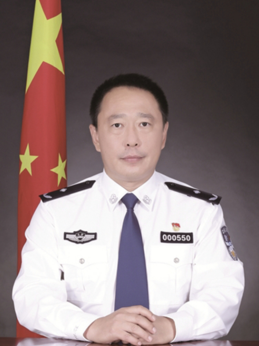 胡偉(北京市公安局工會副主席、詞作家) 胡偉(北京市公安局工會副主席、詞作家)