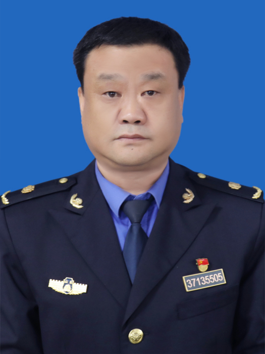 李建忠(山東省臨沂市沂南縣綜合行政執法局黨組成員、副局長) 李建忠(山東省臨沂市沂南縣綜合行政執法局黨組成員、副局長)