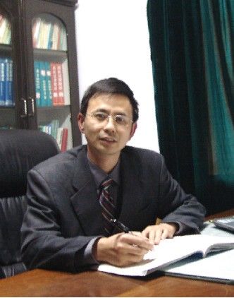 張躍國(重慶市江津聚奎中學校長) 張躍國(重慶市江津聚奎中學校長)
