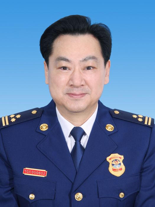 周智(江蘇省消防救援總隊二級專員) 周智(江蘇省消防救援總隊二級專員)
