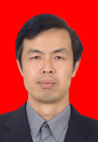 陳志堅(來賓市旅遊發展委員會主任、黨組書記)