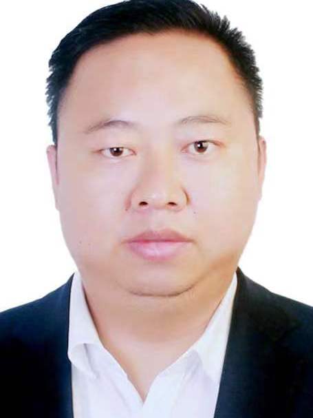 張貴斌(貴州省金融發展服務中心副主任,碧江區委常委、區人民政府黨組成員、副區長(掛職)) 張貴斌(貴州省金融發展服務中心副主任,碧江區委常委、區人民政府黨組成員、副區長(掛職))