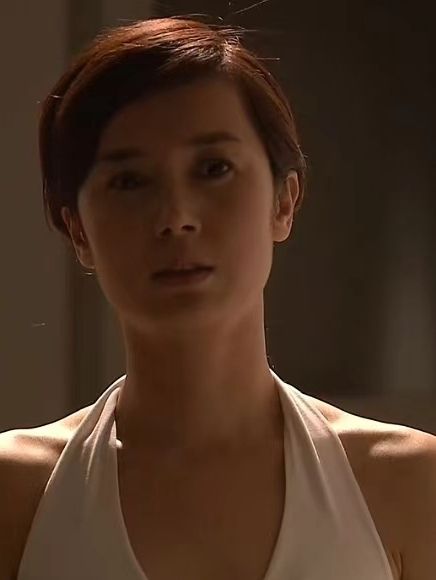 譚艾琳 譚艾琳