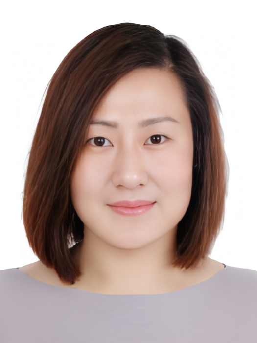 李莉(四川省成都市成華區行政審批局黨組成員、政務服務中心主任)