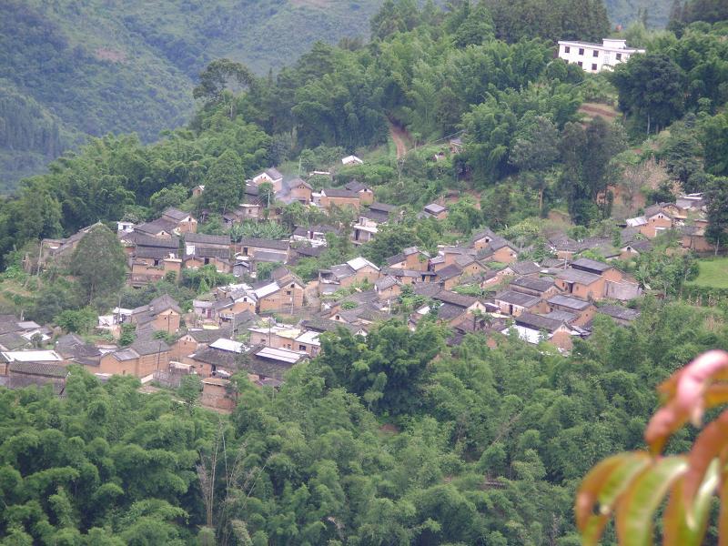 大納卡村