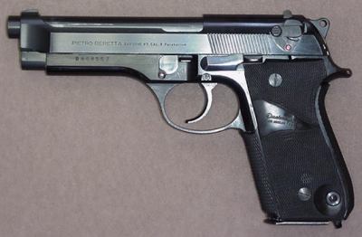 伯萊塔92式手槍