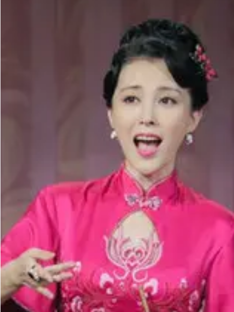 白映秋 白映秋