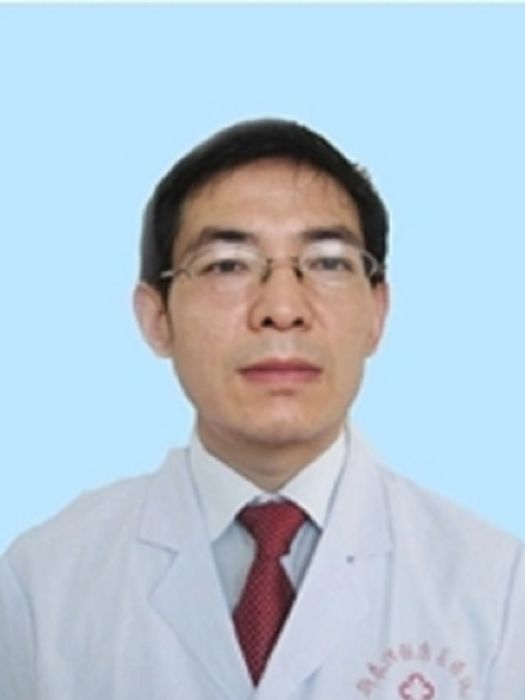 王振玉(新泰洪強醫院骨科主治醫師) 王振玉(新泰洪強醫院骨科主治醫師)