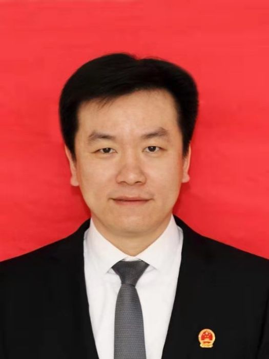 鄒雄傑(湖南省常寧市委副書記、統戰部長) 鄒雄傑(湖南省常寧市委副書記、統戰部長)