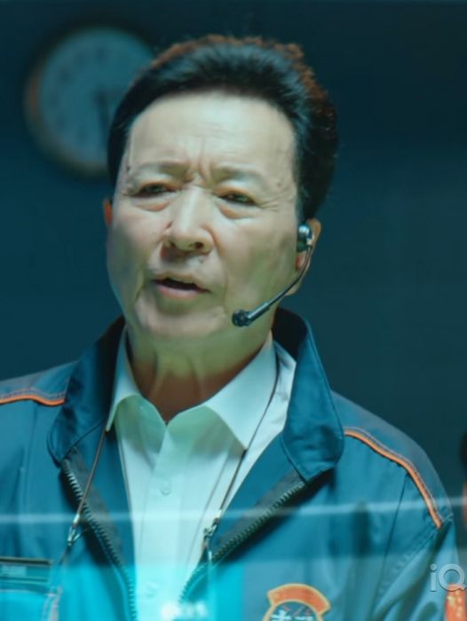 張啟明(災難救援電影《怒海浩劫》中的角色) 張啟明(災難救援電影《怒海浩劫》中的角色)