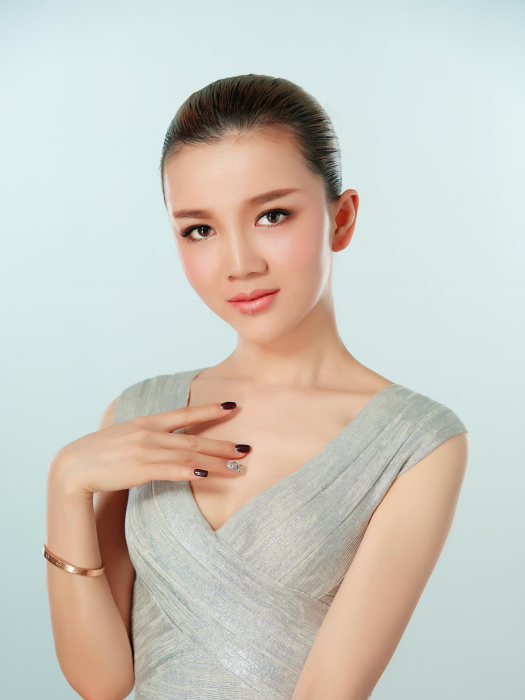 陳果兒 陳果兒