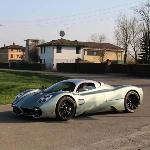 Utopia Roadster Utopia Roadster