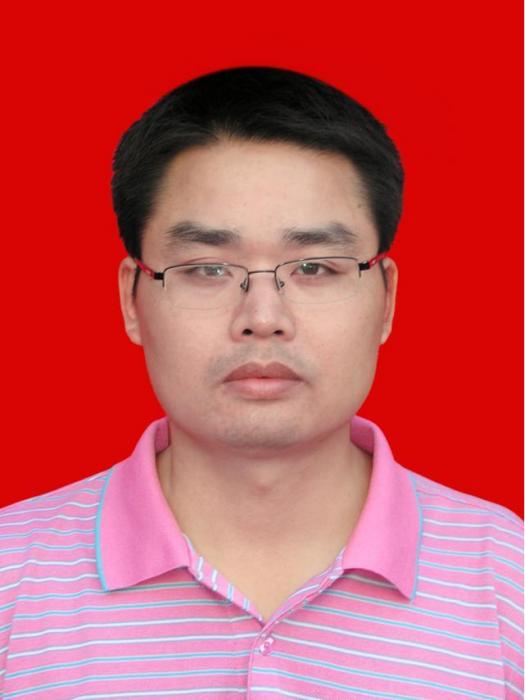 朱永生(江西省吉安市遂川縣大汾鎮黨委副書記、鎮長) 朱永生(江西省吉安市遂川縣大汾鎮黨委副書記、鎮長)