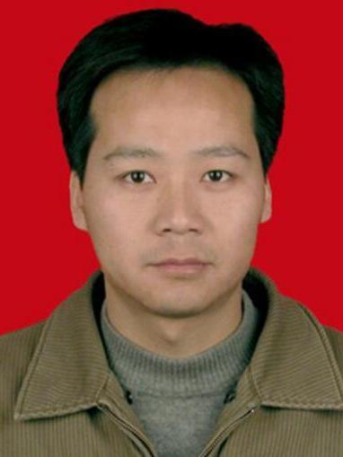 王雲峰(陝西省西安市未央區未央宮街道黨工委委員、辦事處副主任) 王雲峰(陝西省西安市未央區未央宮街道黨工委委員、辦事處副主任)