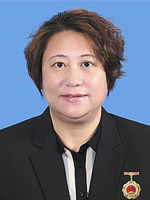 郭志英(遼寧省大連市西崗區八一路街道林茂社區黨委書記) 郭志英(遼寧省大連市西崗區八一路街道林茂社區黨委書記)