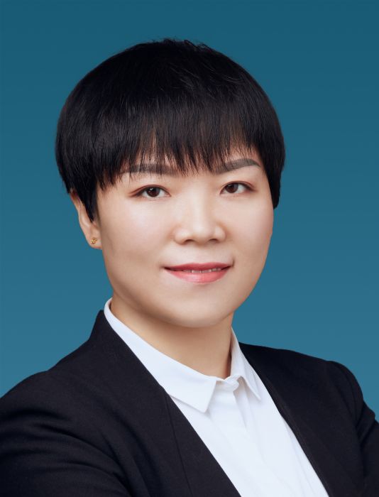 朱鳳華(北京大學口腔醫學博士) 朱鳳華(北京大學口腔醫學博士)