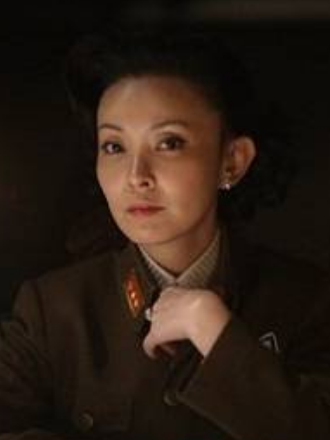 李寧玉(電視劇《風聲傳奇》中的地下黨員 李寧玉(電視劇《風聲傳奇》中的地下黨員