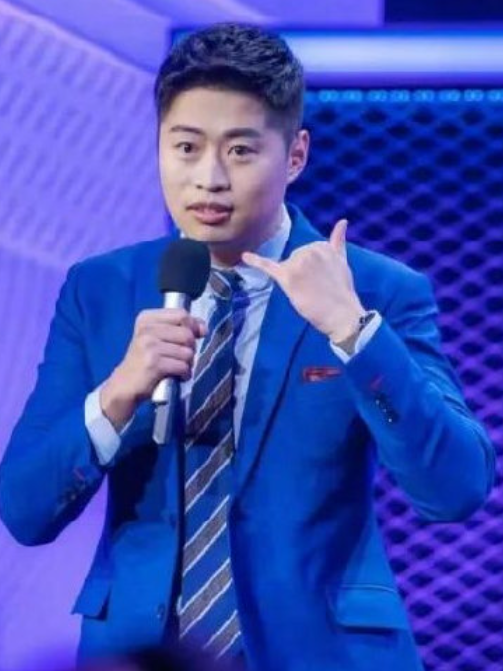 李方圓(中國醫學博士、脫口秀演員)
