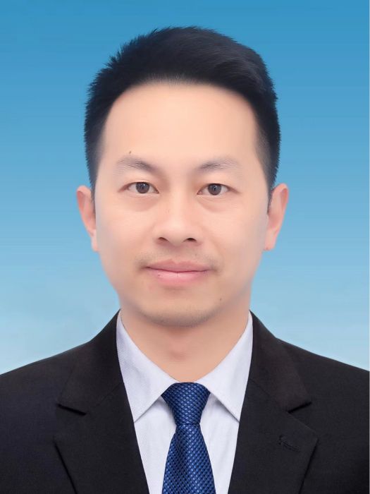 楊晟(福建省漳州市南靖縣農業農村局黨組成員、四級主任科員) 楊晟(福建省漳州市南靖縣農業農村局黨組成員、四級主任科員)