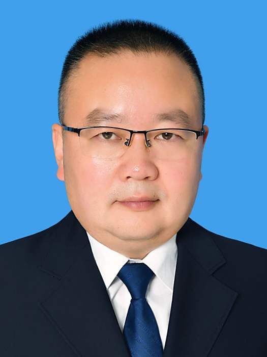 楊國榮(貴州省貴陽市雲岩區退役軍人事務局副局長) 楊國榮(貴州省貴陽市雲岩區退役軍人事務局副局長)
