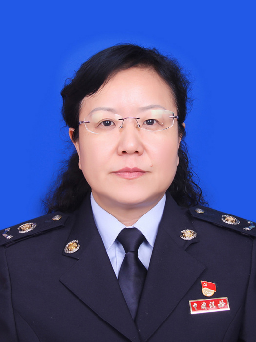 李娟(漯河市稅務局黨委委員、總會計師) 李娟(漯河市稅務局黨委委員、總會計師)