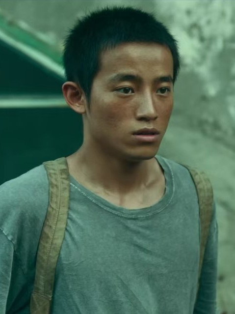 耿曉軍(電影《老槍》中的角色) 耿曉軍(電影《老槍》中的角色)
