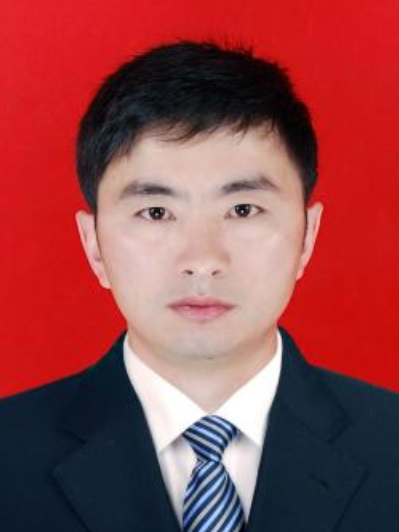 余坤(貴州省畢節市赫章縣土地開發服務中心主任) 余坤(貴州省畢節市赫章縣土地開發服務中心主任)