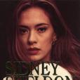 A Stranger in the Mirror(1995年Fontana Press出版的圖書) A Stranger in the Mirror(1995年Fontana Press出版的圖書)