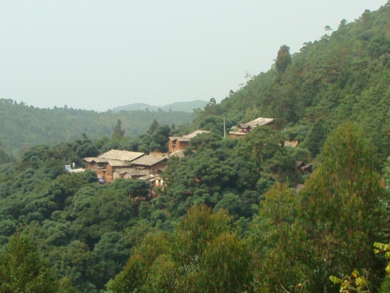 阿底白村 阿底白村
