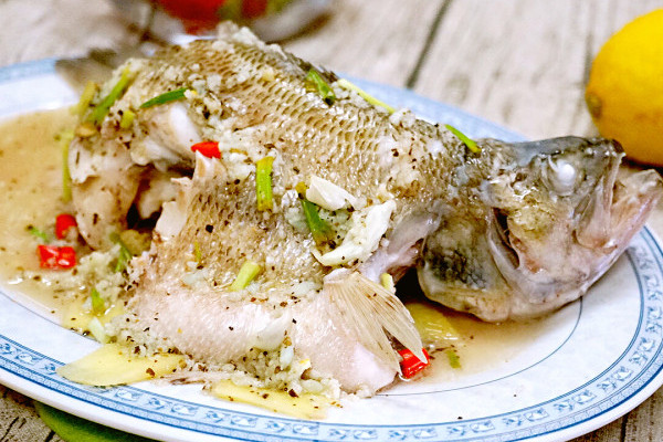 檸檬蒸立魚 檸檬蒸立魚
