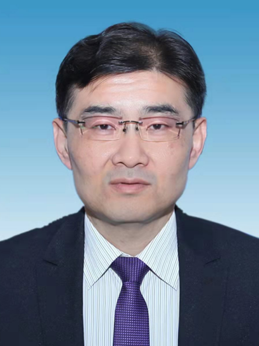 單偉(山東省青島市文學藝術界聯合會黨組成員、副主席) 單偉(山東省青島市文學藝術界聯合會黨組成員、副主席)