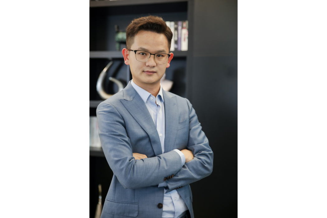劉磊(盈科上海高級合伙人、盈科上海競爭與法律監管事務部副主任)