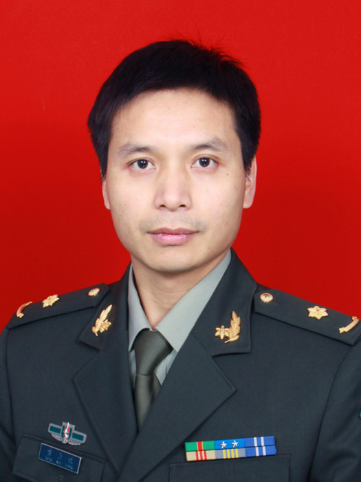 童衛杭 童衛杭